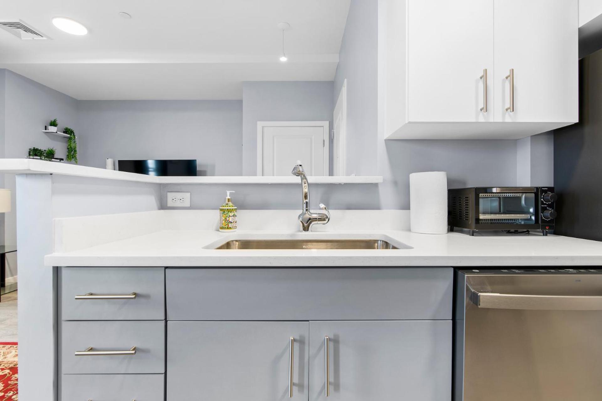 Furnished Apartments Near Encore Everett Exterior photo