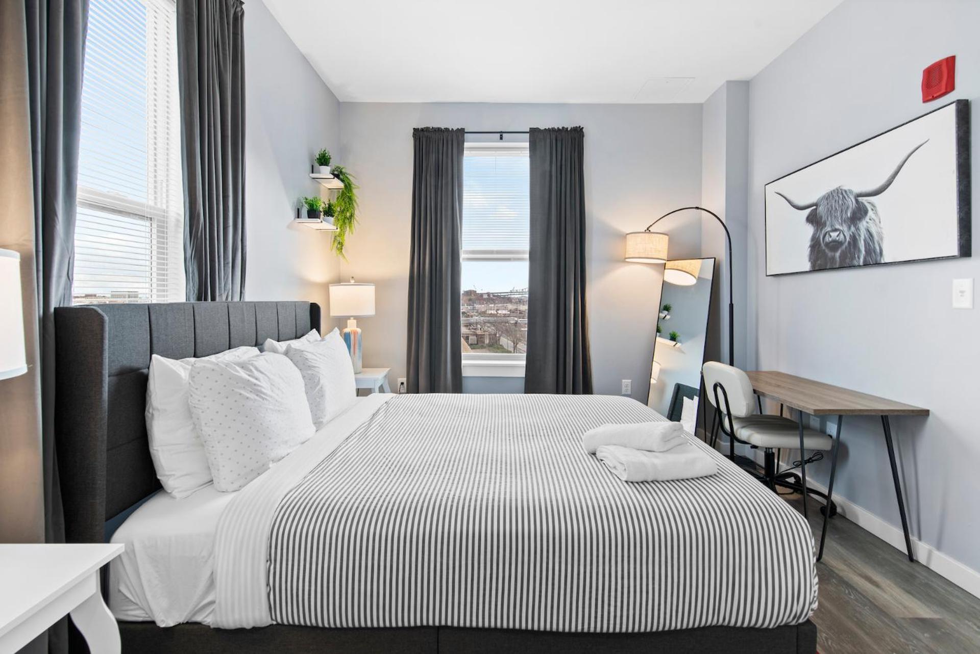 Furnished Apartments Near Encore Everett Exterior photo